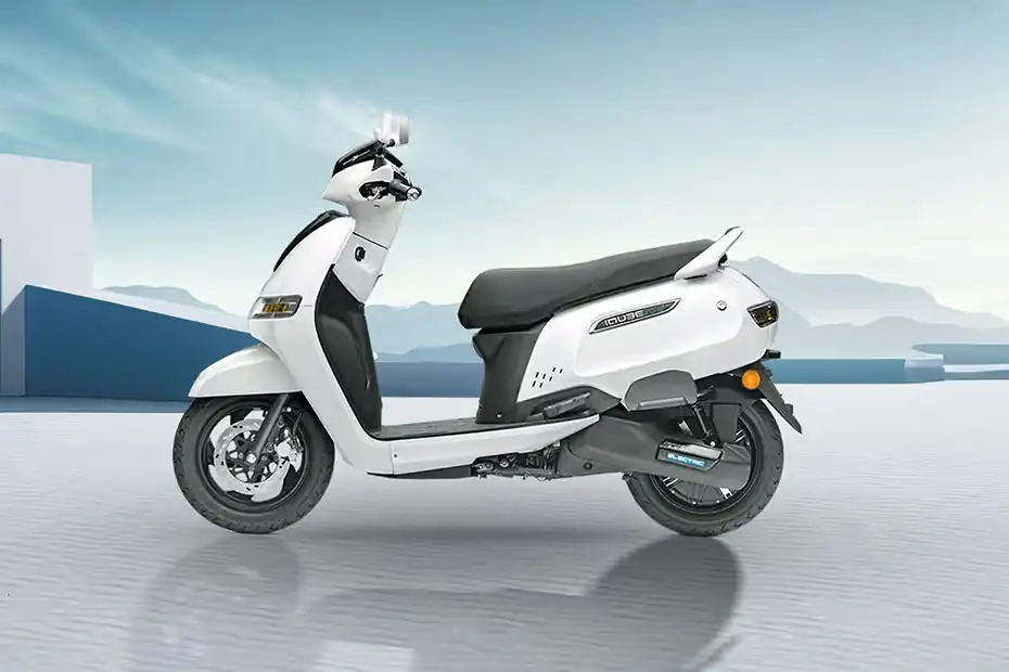 iqube electric66a772988823c 1